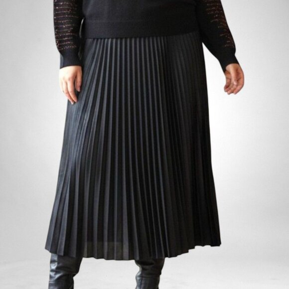 YAL New York Classic Pleated Black Elastic Waist Skirt, NEW! Size 2X - Picture 1 of 7